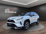First vehicle image