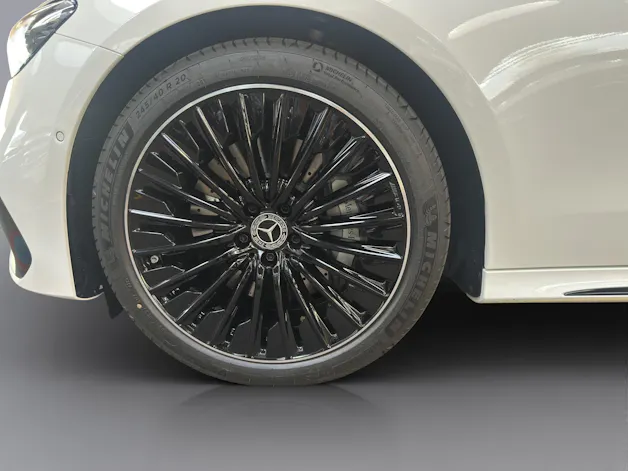 Mercedes-Benz E 220 d AMG Line 4matic Kombi
