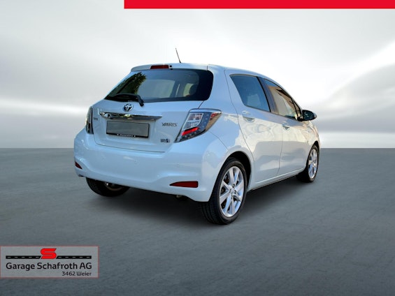 Vehicle image 21 Vehicle image 21