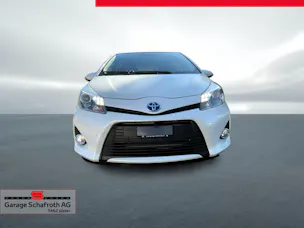 Toyota Yaris 1.5 VVT-i HSD Sol