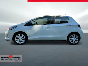 Toyota Yaris 1.5 VVT-i HSD Sol