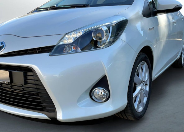 Vehicle image 19 Vehicle image 19