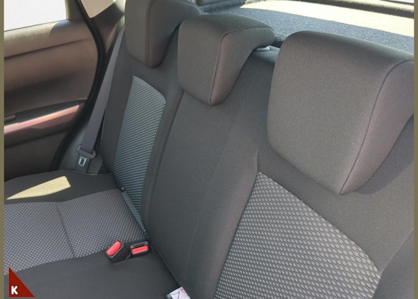 Vehicle image 12 Vehicle image 12