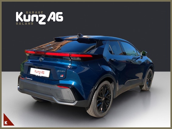 Vehicle image 5 Vehicle image 5