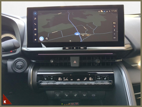 Vehicle image 15 Vehicle image 15