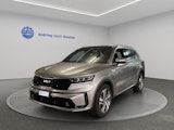 First vehicle image
