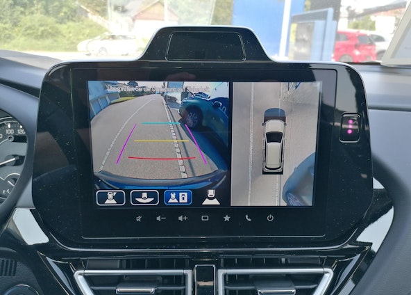 Vehicle image 6 Vehicle image 6