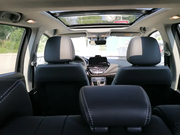 Suzuki S-Cross 1.4 T Compact Top Hybrid 4x4