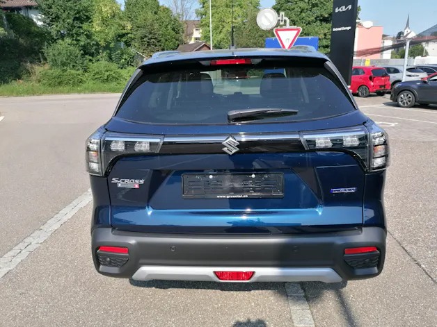 Suzuki S-Cross 1.4 T Compact Top Hybrid 4x4