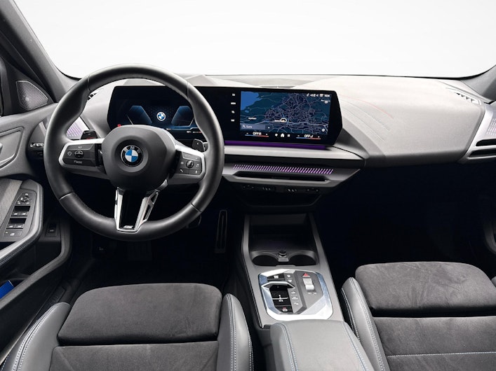 Vehicle image BMW 1 SERIES