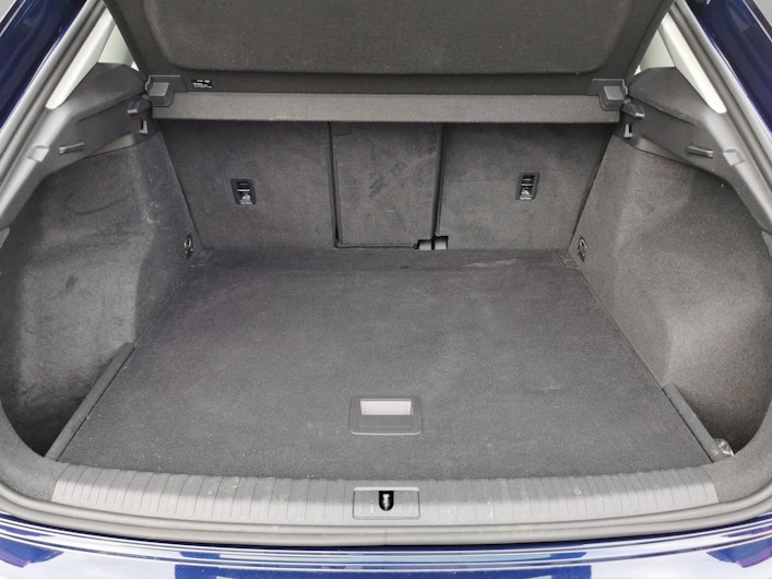 Vehicle image AUDI Q3