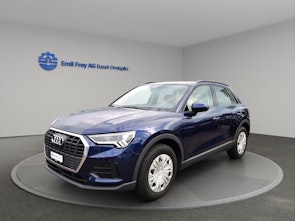 Vehicle image AUDI Q3 2.0 35 TDI quattro S-Tronic