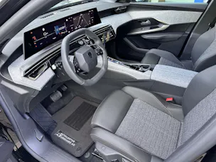 Peugeot 3008 1.2 Hybrid Allure Premium