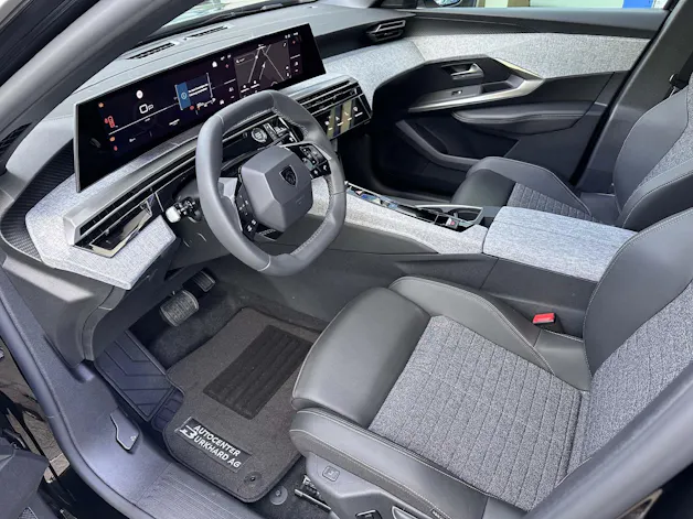 Peugeot 3008 1.2 Hybrid Allure Premium
