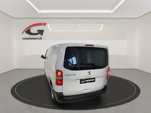 Peugeot e-Expert Kaw. Standard 75 kWh 136