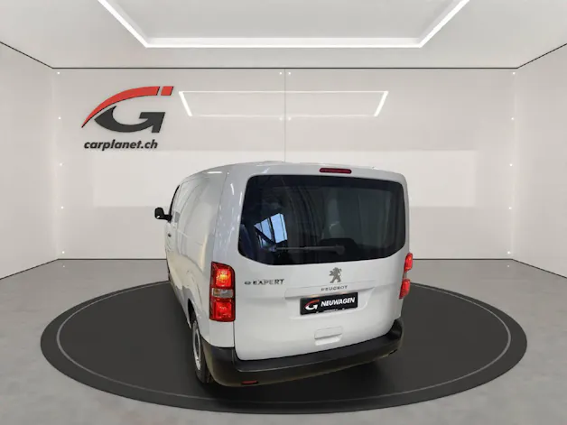 Peugeot e-Expert Kaw. Standard 75 kWh 136