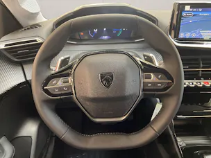 Peugeot 208 1.2 Hybrid Allure