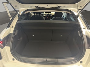 Vehicle image DS AUTOMOBILES 3 Crossback 1.2 Hybrid Jules Verne