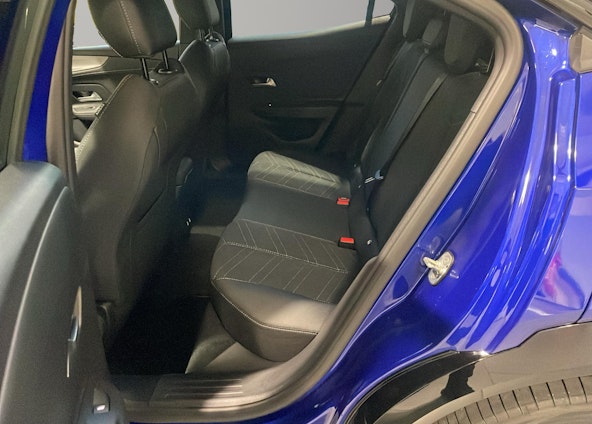 Vehicle image 7 Vehicle image 7