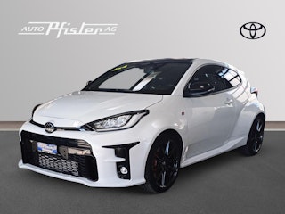 Vehicle image TOYOTA GR YARIS 0 Vehicle image TOYOTA GR YARIS 0