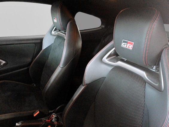 Vehicle image 7 Vehicle image 7