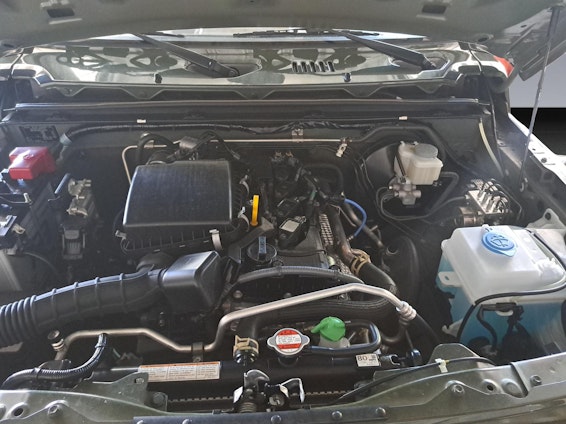 Vehicle image 20