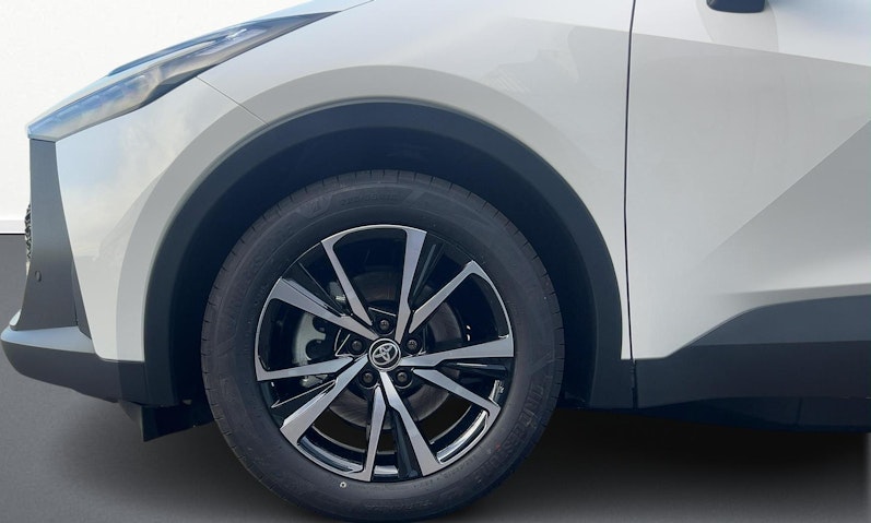 Vehicle image TOYOTA C-HR