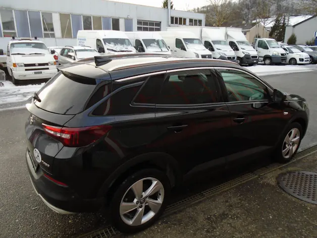 Opel Grandland X 1.6 T Ultimate