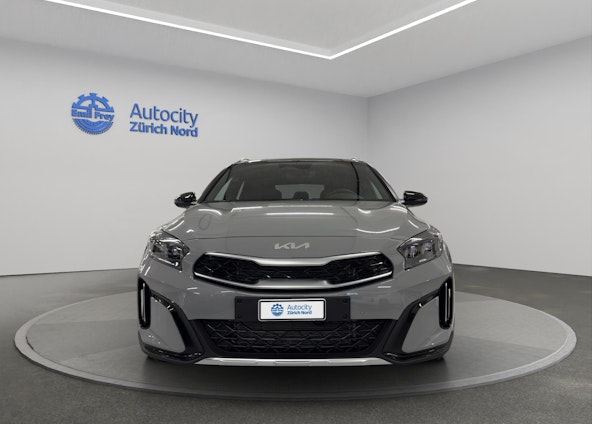 Vehicle image 4 Vehicle image 4