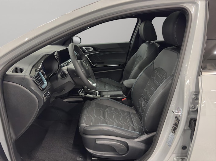 Vehicle image KIA CEED