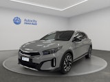 First vehicle image