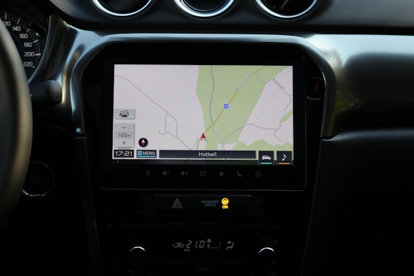 Vehicle image 6
