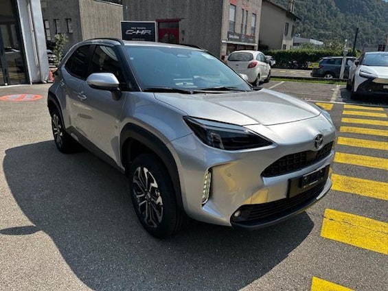 Vehicle image 22