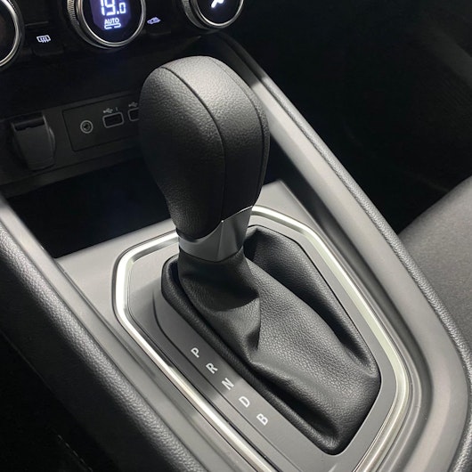 Vehicle image MITSUBISHI COLT