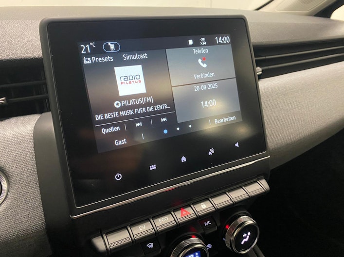 Vehicle image MITSUBISHI COLT