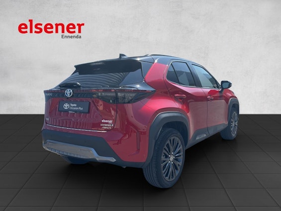 Vehicle image 4 Vehicle image 4