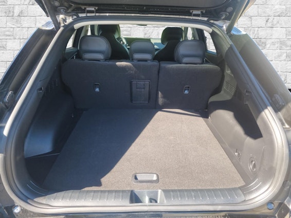 Vehicle image 8 Vehicle image 8