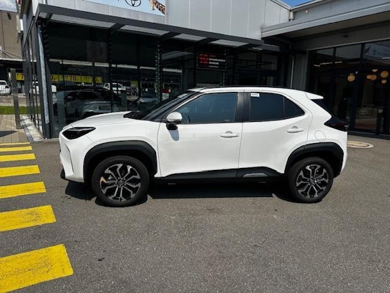 Vehicle image 20