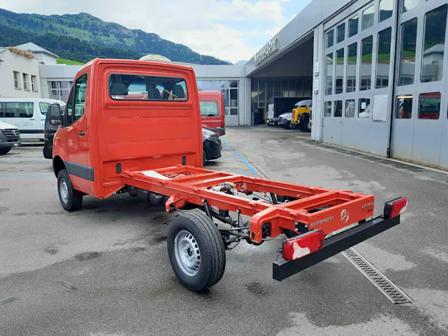 Mercedes-Benz Sprinter 319 CDI PRO CH S 4x4