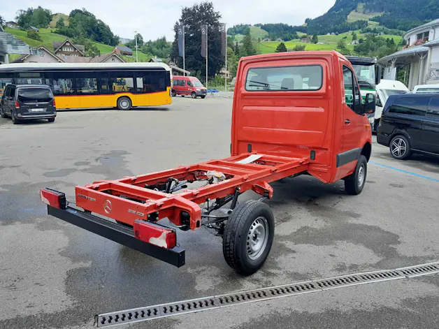 Mercedes-Benz Sprinter 319 CDI PRO CH S 4x4