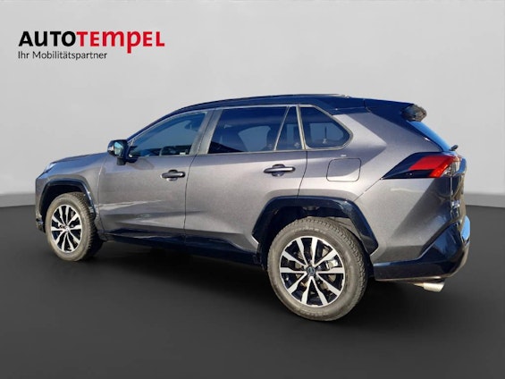 Vehicle image 2 Vehicle image 2