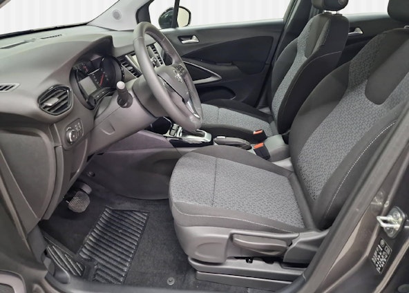 Vehicle image 4 Vehicle image 4