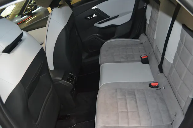 Citroën C4 1.2 Hybrid Max