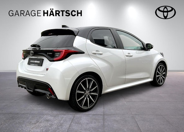 Vehicle image 6 Vehicle image 6