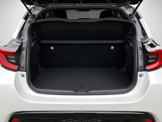 Vehicle image 5 Vehicle image 5