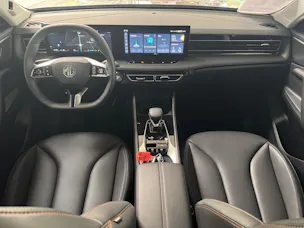 MG HS 1.5 PHEV Luxury