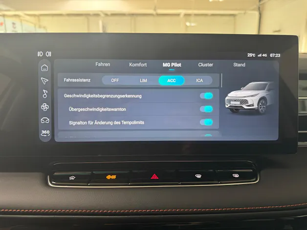MG HS 1.5 PHEV Luxury