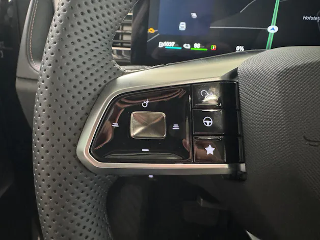 MG HS 1.5 PHEV Luxury