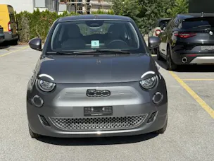 Fiat 500 3+1 el 87 kW Icon