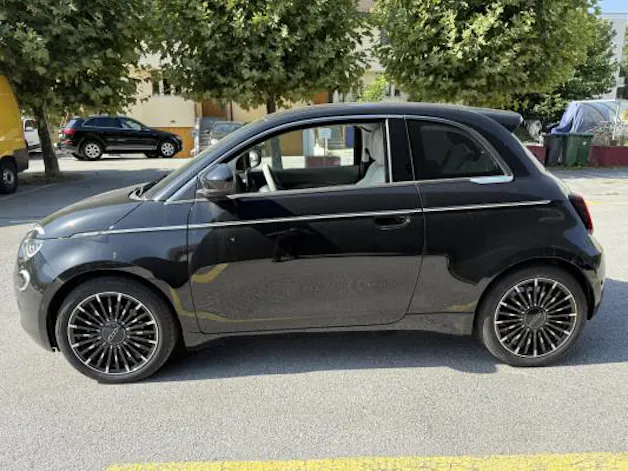 Fiat 500 3+1 el 87 kW La Prima